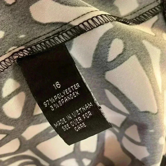 Alyx Sleeveless Dress Size 16 - Picture 8 of 9